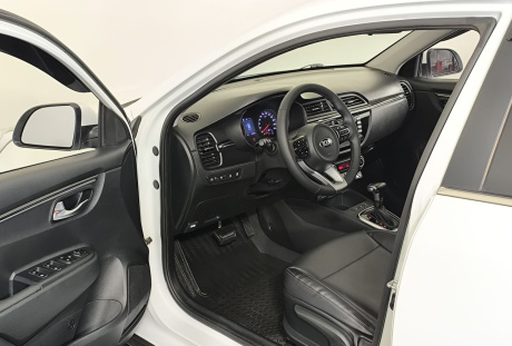 Kia Rio X-Line 2019 года с пробегом 56 899 км, фото 8