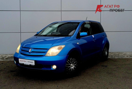 Toyota IST 2002 года с пробегом 262 743 км