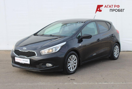 Kia Cee'd 2013 года с пробегом 275 512 км