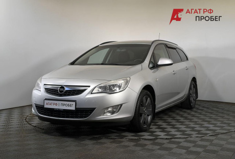 Opel Astra 2012 года с пробегом 204 095 км