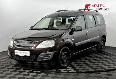 LADA Largus универсал (7м) 2018 года с пробегом 209 562 км