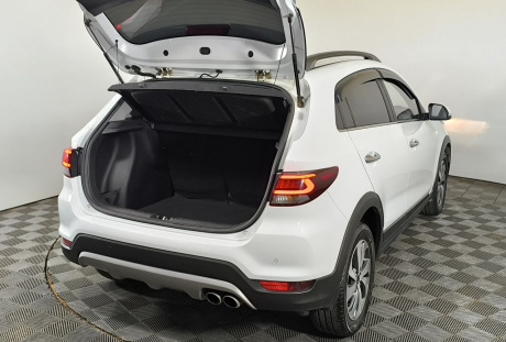Kia Rio X-Line 2019 года с пробегом 56 899 км, фото 15