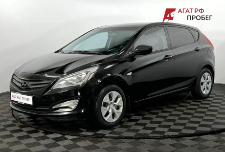 Hyundai Solaris хэтчбек 2016 года с пробегом 110 360 км