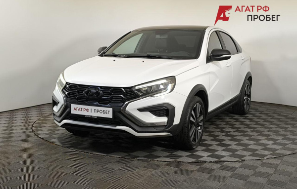 LADA Vesta [Кросс] Cross 2023 года с пробегом 108 252 км, фото 1