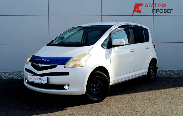 Toyota Ractis 2007 года с пробегом 355 204 км, фото 1