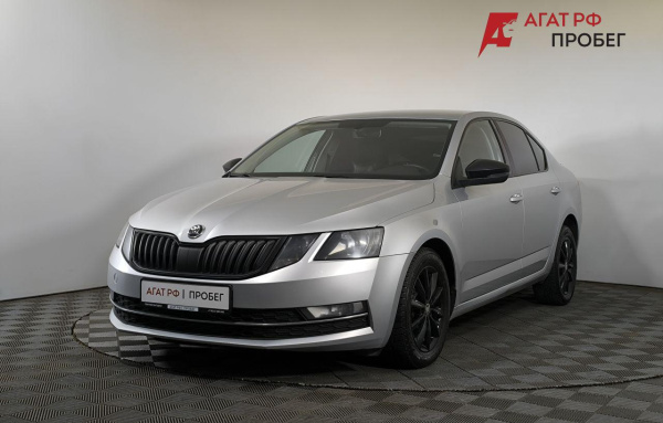 ŠKODA Octavia 2017 года с пробегом 218 093 км, фото 1