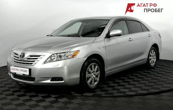 Toyota Camry 2006 года с пробегом 285 737 км, фото 1