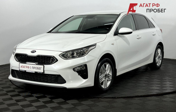 Kia Cee'd 2020 года с пробегом 72 622 км, фото 1