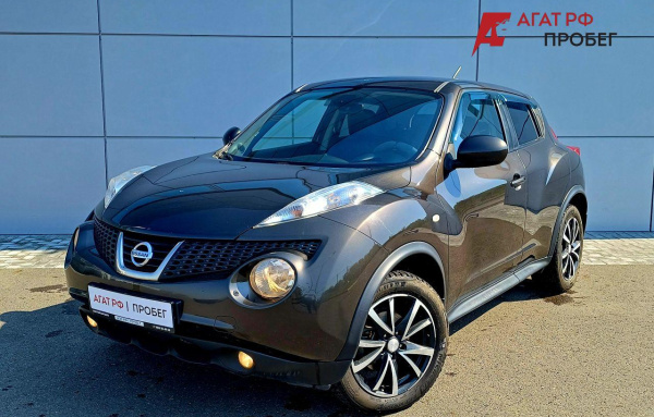 Nissan Juke 2012 года с пробегом 136 595 км, фото 1