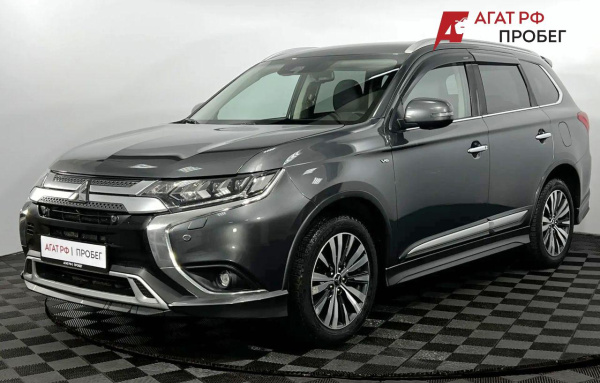 Mitsubishi Outlander 2019 года с пробегом 155 260 км, фото 1
