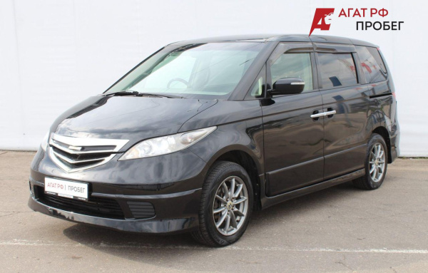 Honda Elysion I 2004 года с пробегом 254 401 км, фото 1