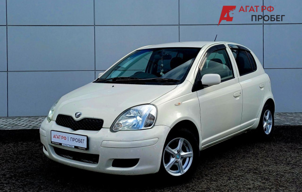 Toyota Vitz 2003 года с пробегом 141 994 км, фото 1