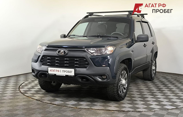 LADA Niva Travel 2022 года с пробегом 30 718 км, фото 1