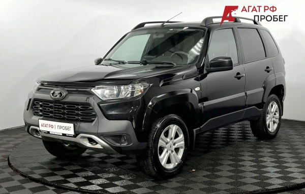 LADA Niva Travel 2021 года с пробегом 97 675 км, фото 1