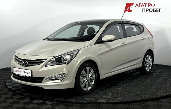Hyundai Solaris хэтчбек 2014 года с пробегом 17 852 км, фото 1