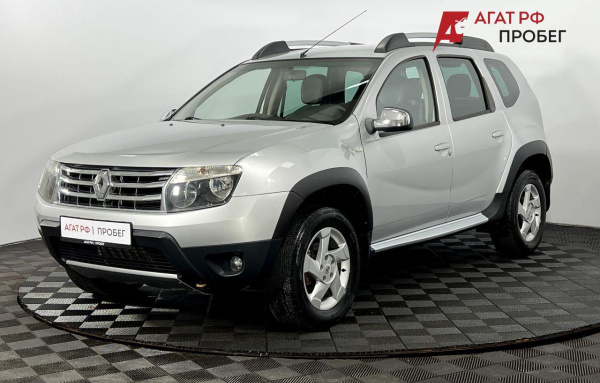 Renault Duster 2013 года с пробегом 92 641 км, фото 1
