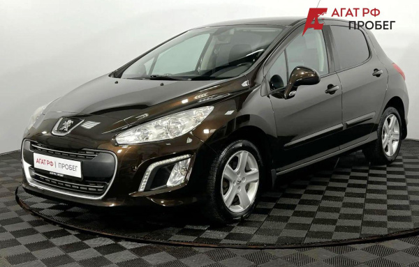 Peugeot 308 2012 года с пробегом 146 393 км, фото 1