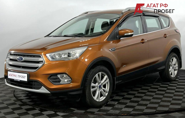 Ford Kuga 2018 года с пробегом 139 760 км, фото 1