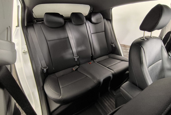 Kia Rio X-Line 2019 года с пробегом 56 899 км, фото 14