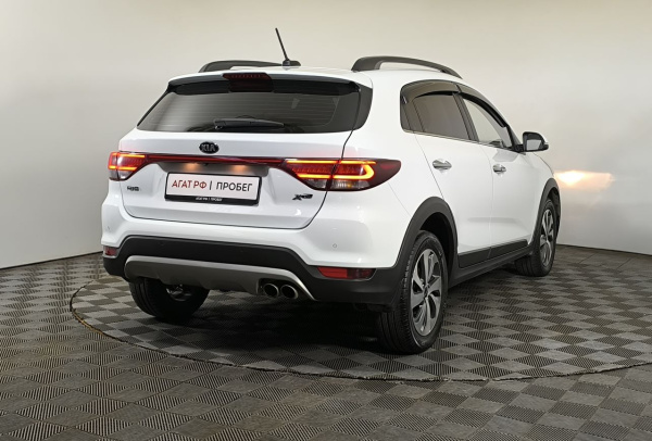 Kia Rio X-Line 2019 года с пробегом 56 899 км, фото 4
