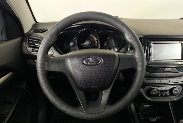LADA Vesta 2021 года с пробегом 107 144 км, фото 14