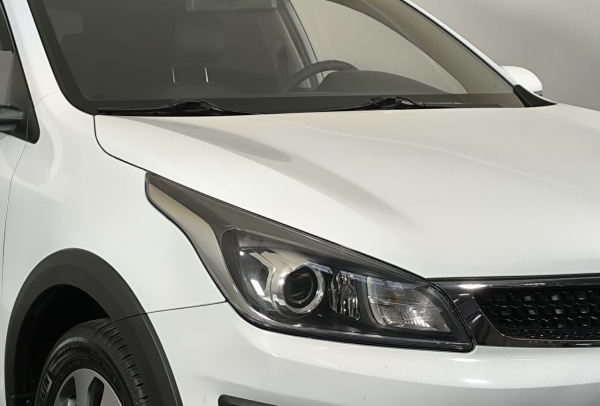 Kia Rio X-Line 2019 года с пробегом 56 899 км, фото 17