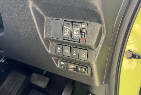 Honda Freed 2018 года с пробегом 88 447 км, фото 20